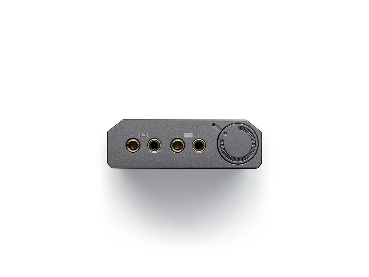 AK PA10 Amplifier - Image 8