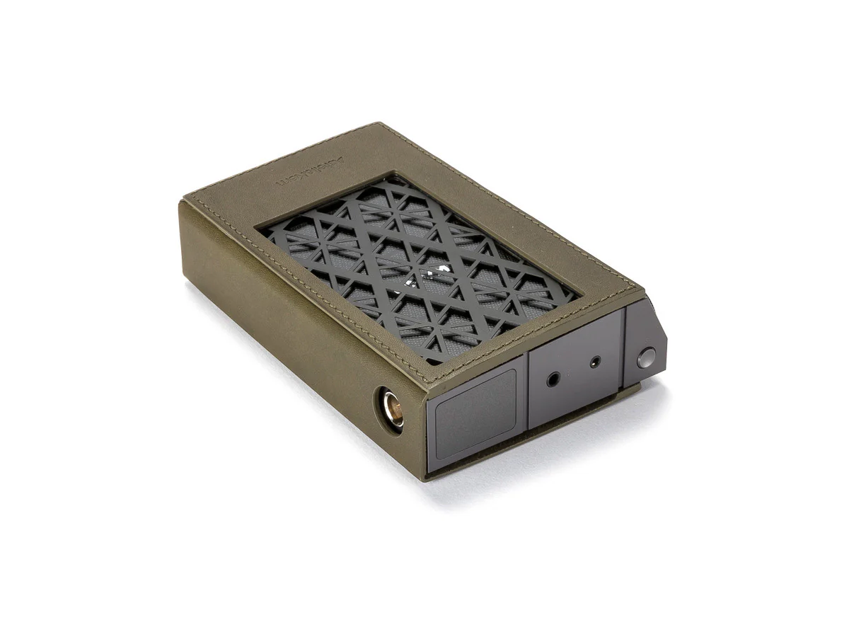 KANN Cube Leather Case - Image 8