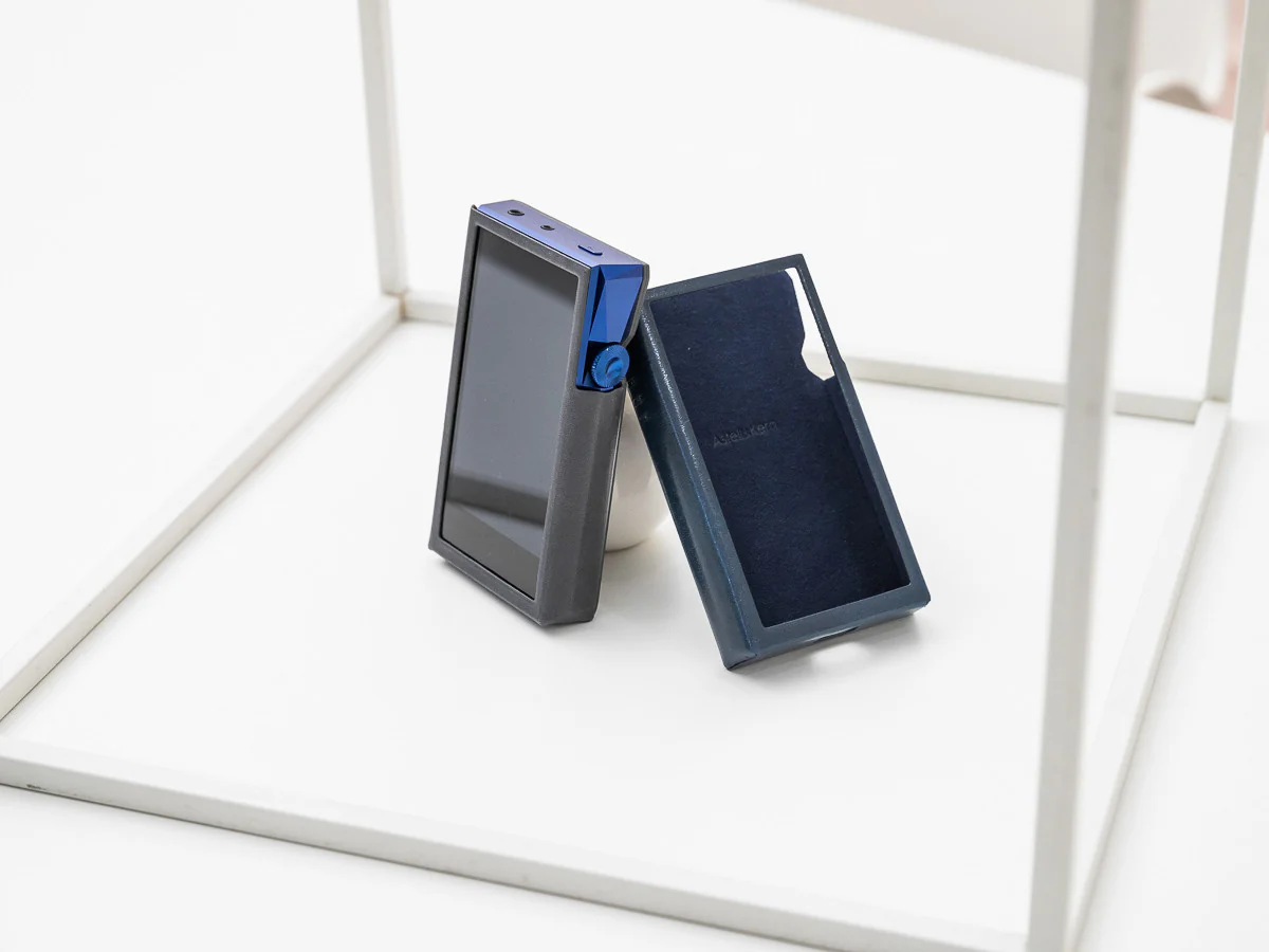 A&ultima SP1000M Leather Case - Image 12