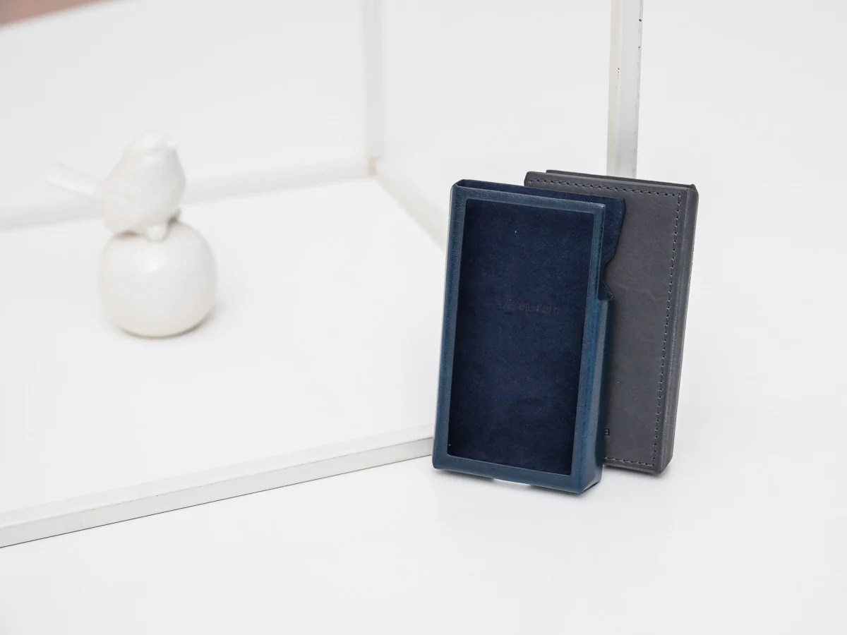 A&ultima SP1000M Leather Case - Image 8