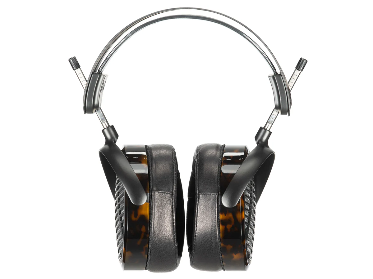 LCD-5 Headphones - Image 4
