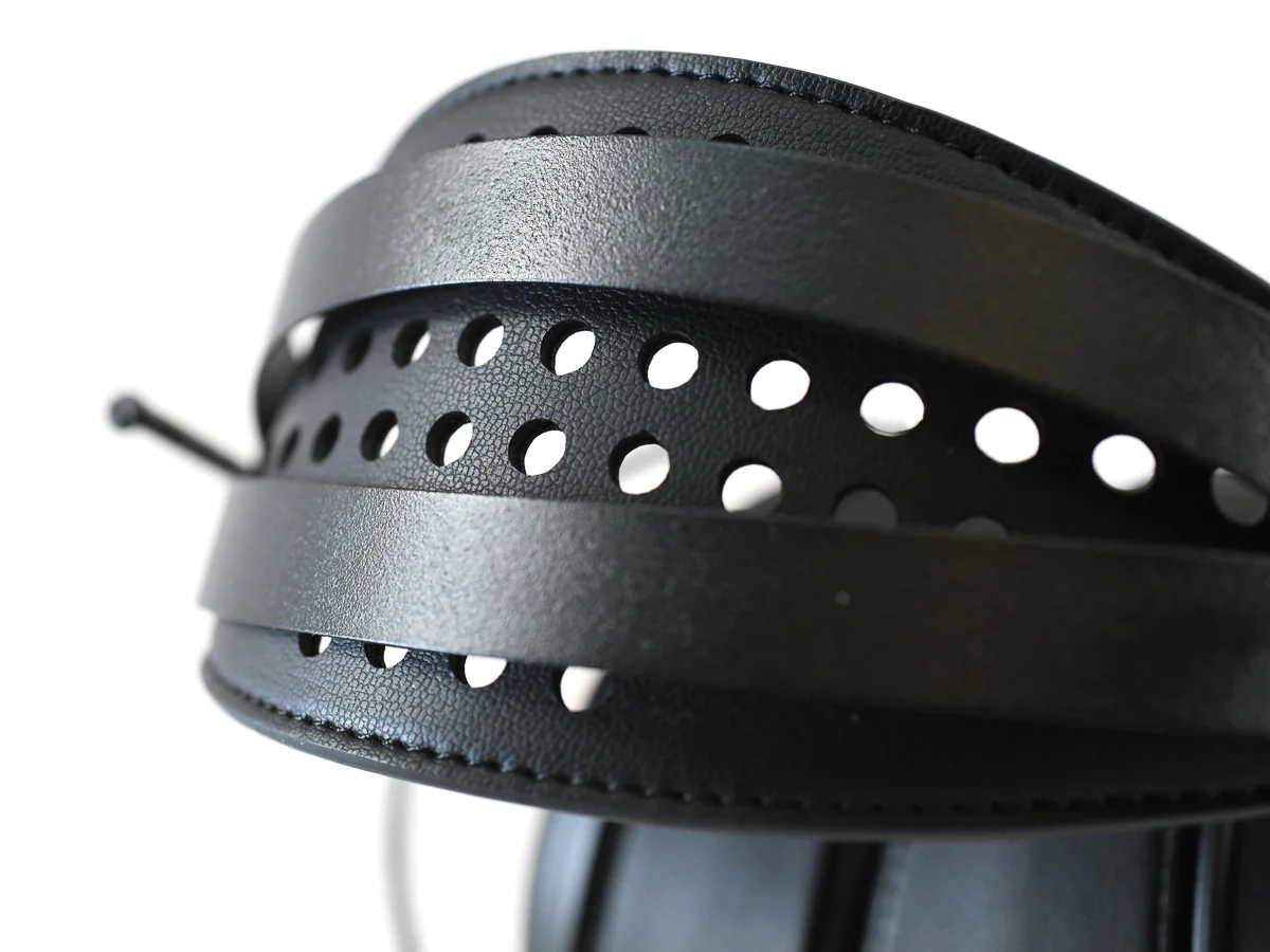 LCD-GX Headphones - Image 3