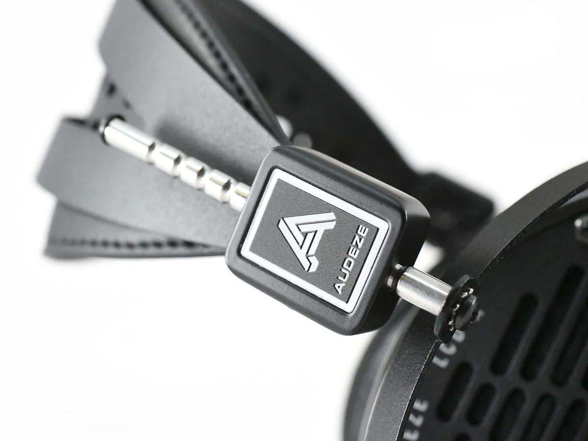 LCD-X Headphones - Image 4