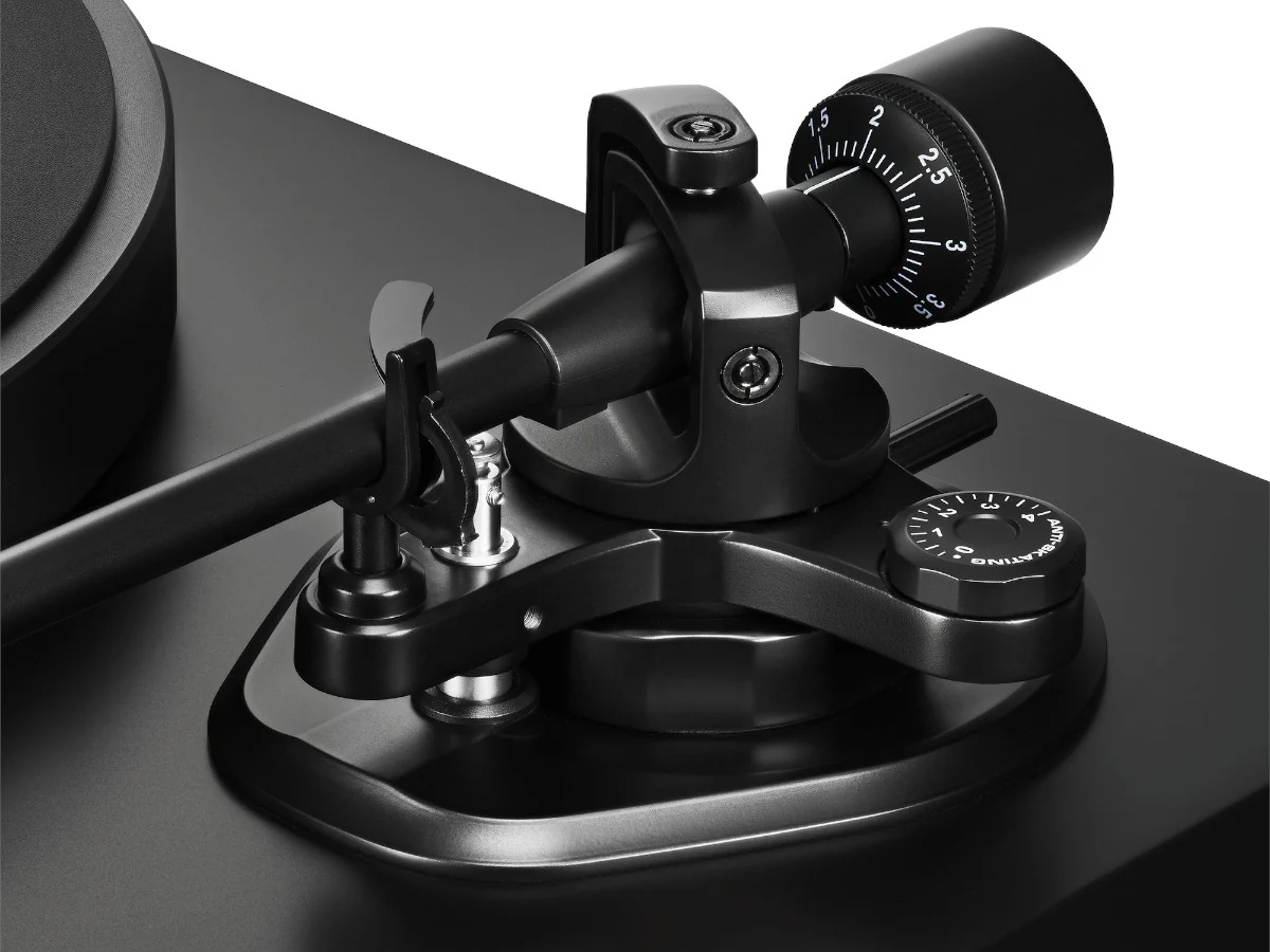 AT-LP8X Direct-Drive Turntable - Image 7