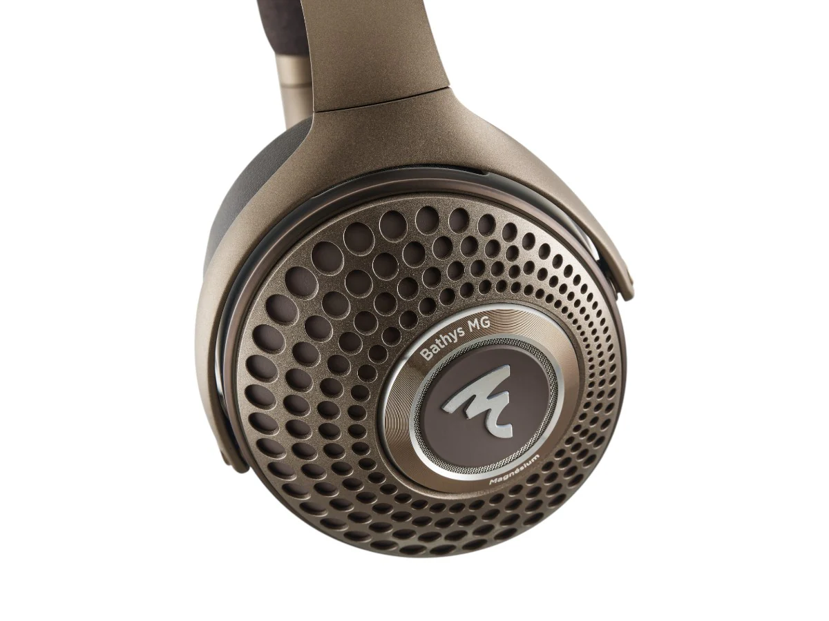 Bathys MG Wireless Closed Back Headphones - Image 7