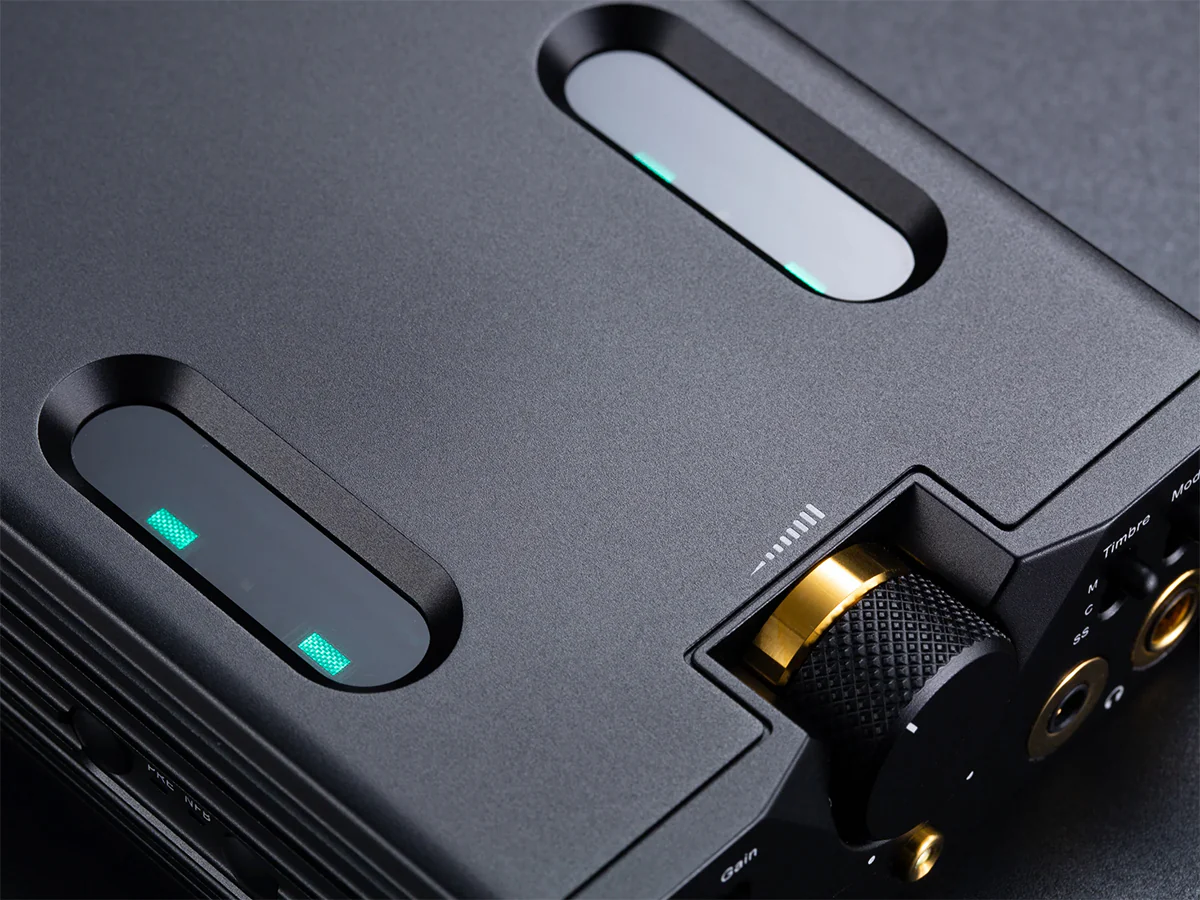 C9ii Portable Headphone Amplifier - Image 13