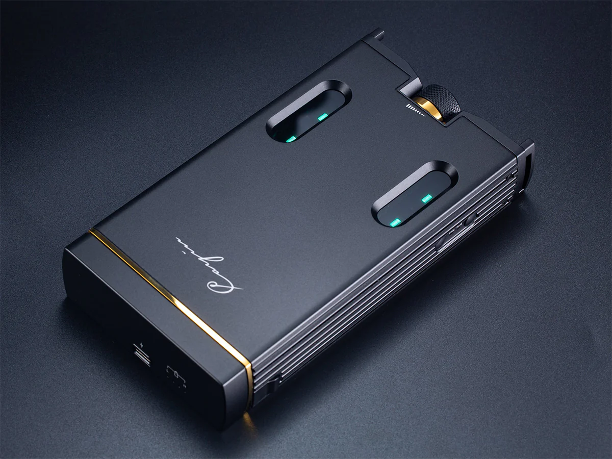 C9ii Portable Headphone Amplifier - Image 3