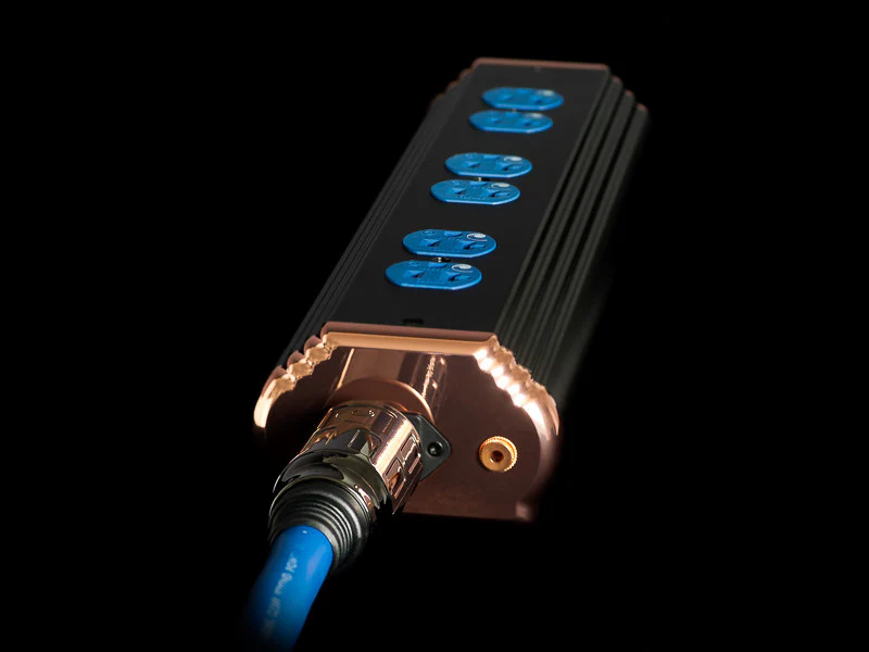 Nautilus Power Strip - Image 4