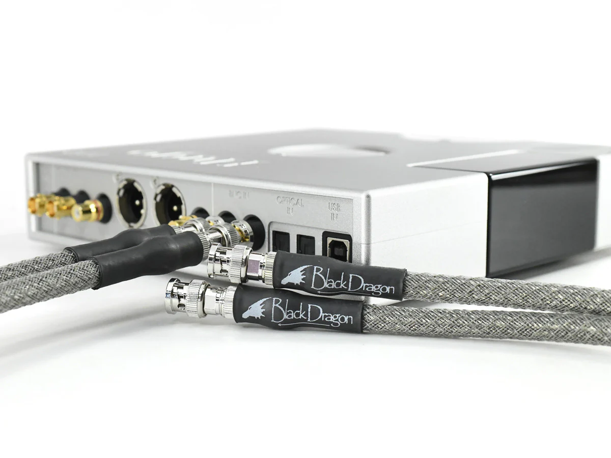 Hugo TT 2 DAC & Headphone Amplifier - Image 7