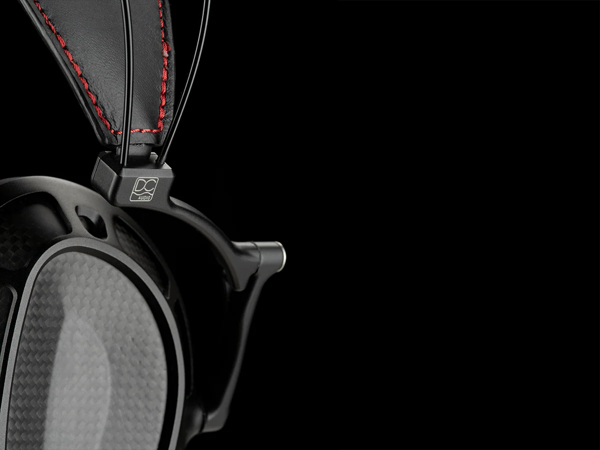 Stealth Headphones - Image 3