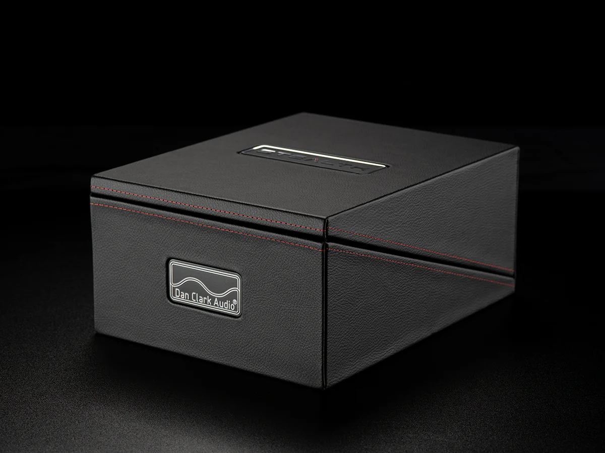 Stealth Headphones - Image 8