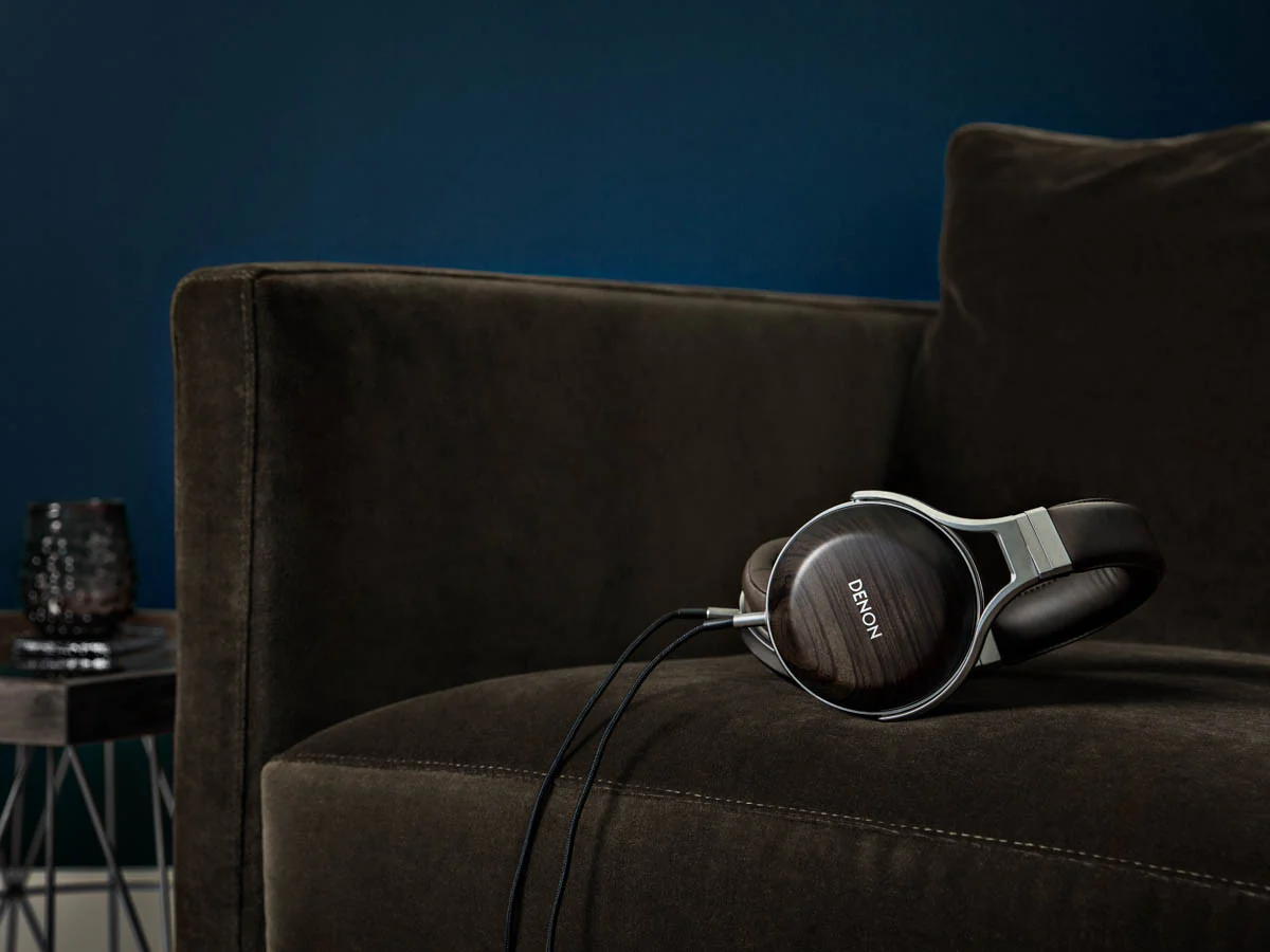 AH-D5200 Headphones - Image 10