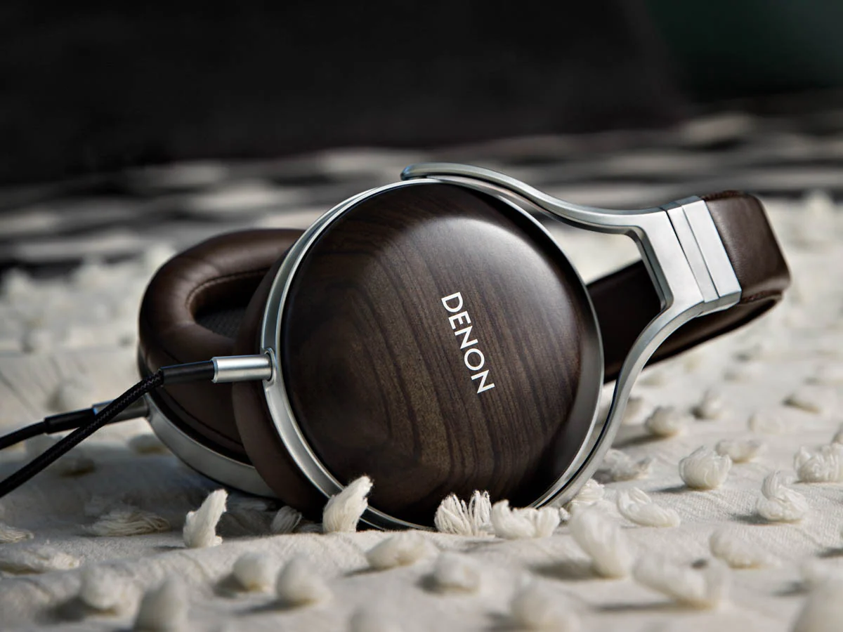 AH-D5200 Headphones - Image 9