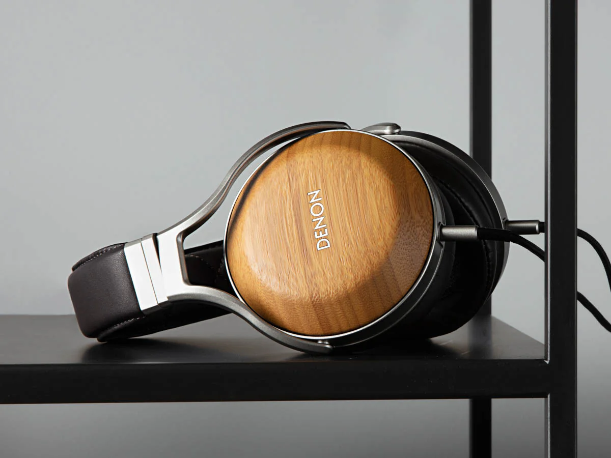 AH-D9200 Headphones - Image 8