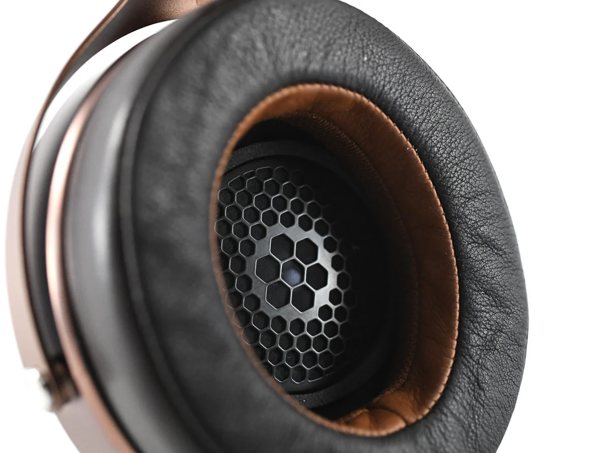 Stellia Headphones - Image 3