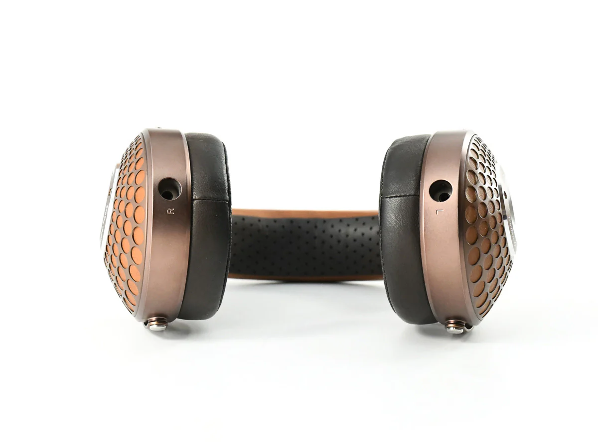 Stellia Headphones - Image 6