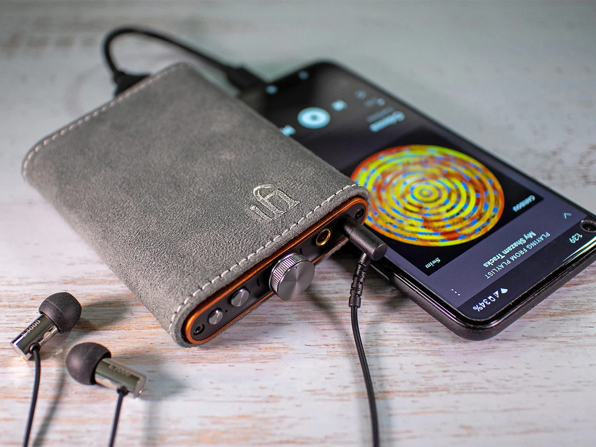 Hip DAC Suede Case - Image 5