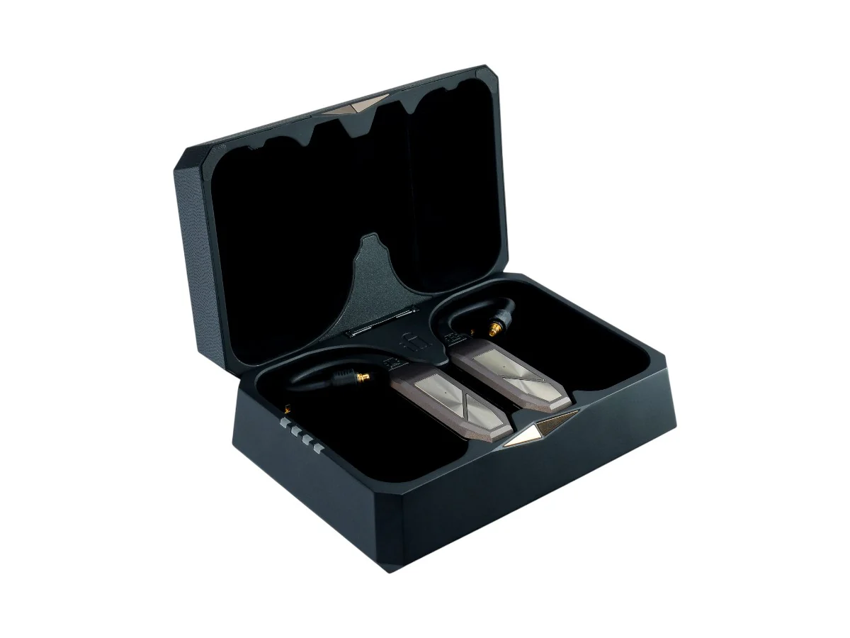 iFi GO Pod | Go Pod Max Wearable Lossless HD Bluetooth DAC and Headphone Amp - Image 8