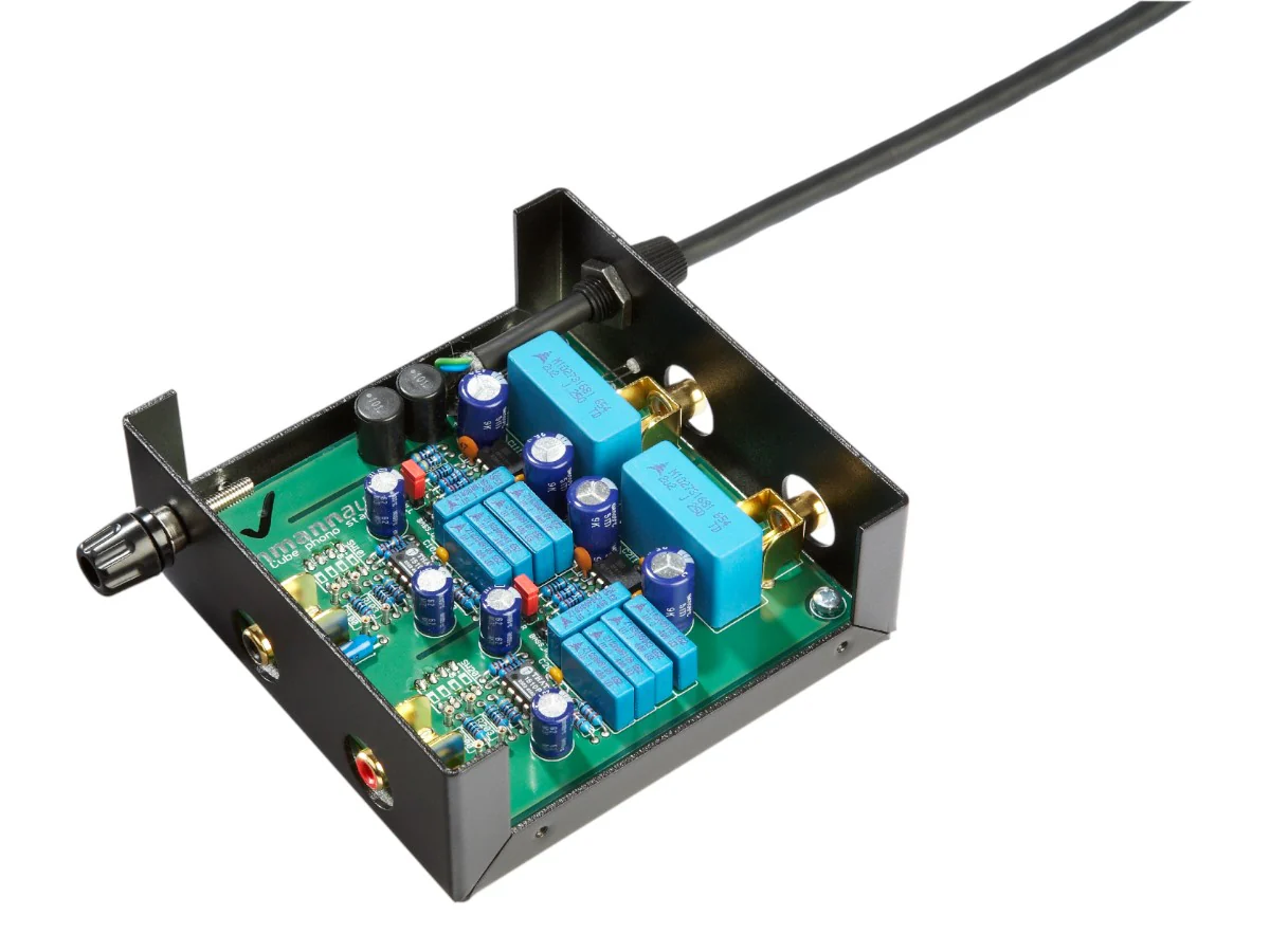 Black Cube Phono Preamp - Image 3