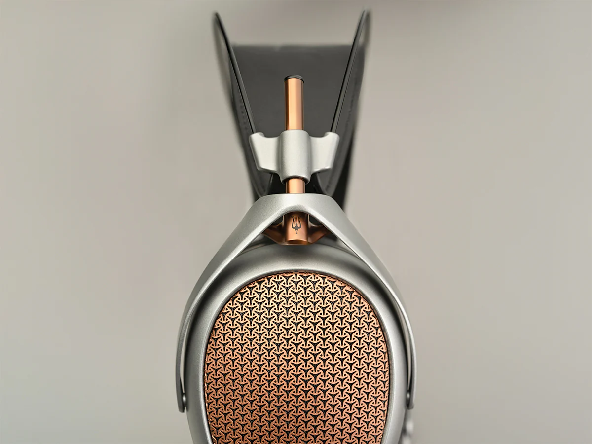 POET Open-Back Headphones - Image 6