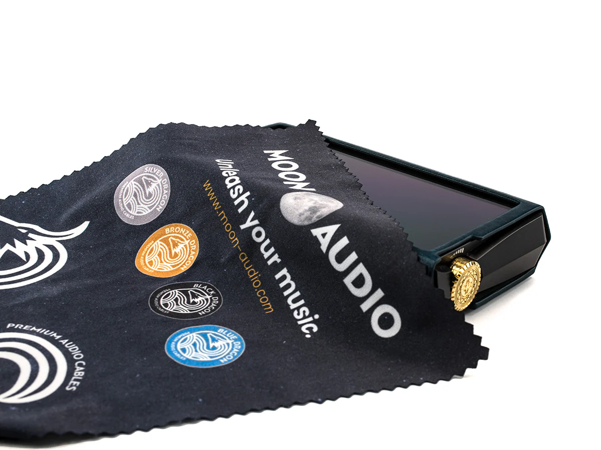 Microfiber Cleaning Cloth for Music Players - Image 7
