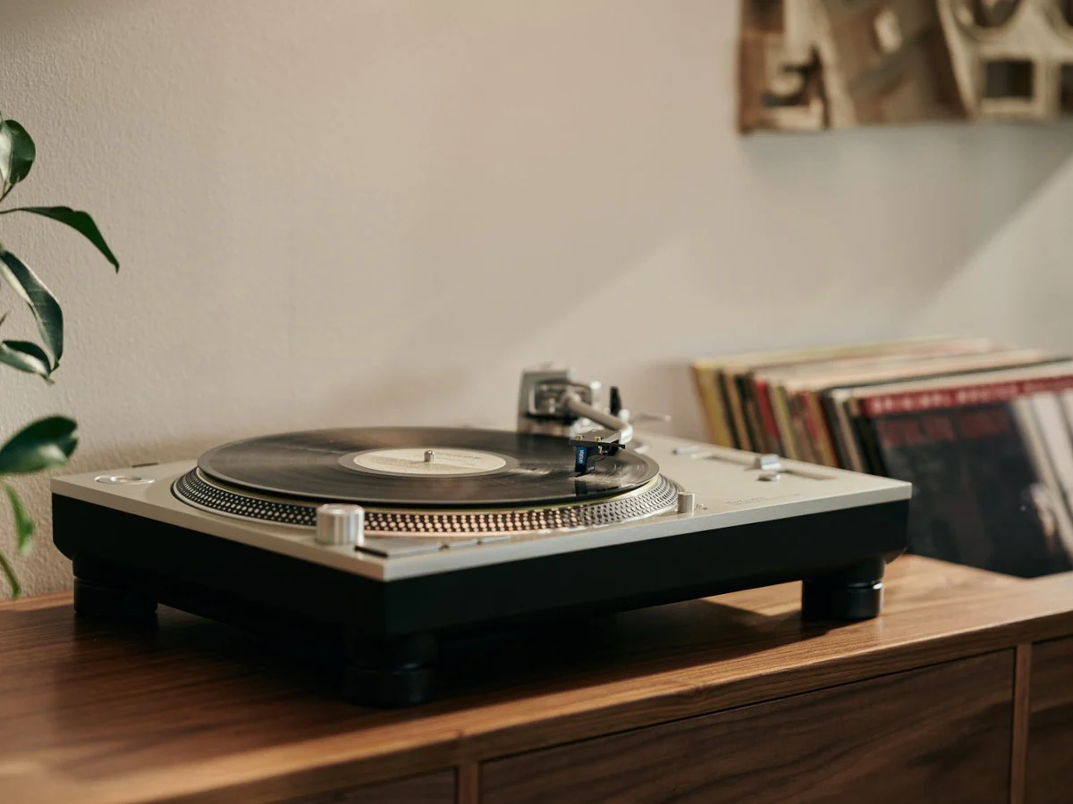 MC Cadenza Blue Phono Cartridge - Image 3