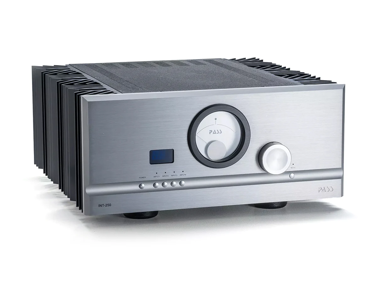 INT-250 Integrated Amplifier - Image 4
