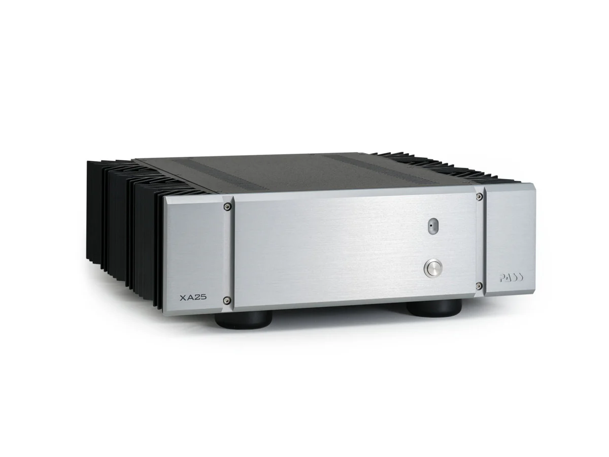 XA25 Stereo Power Amplifier