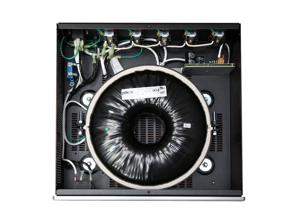 RM 20 – Isolation Power Conditioner - Image 3