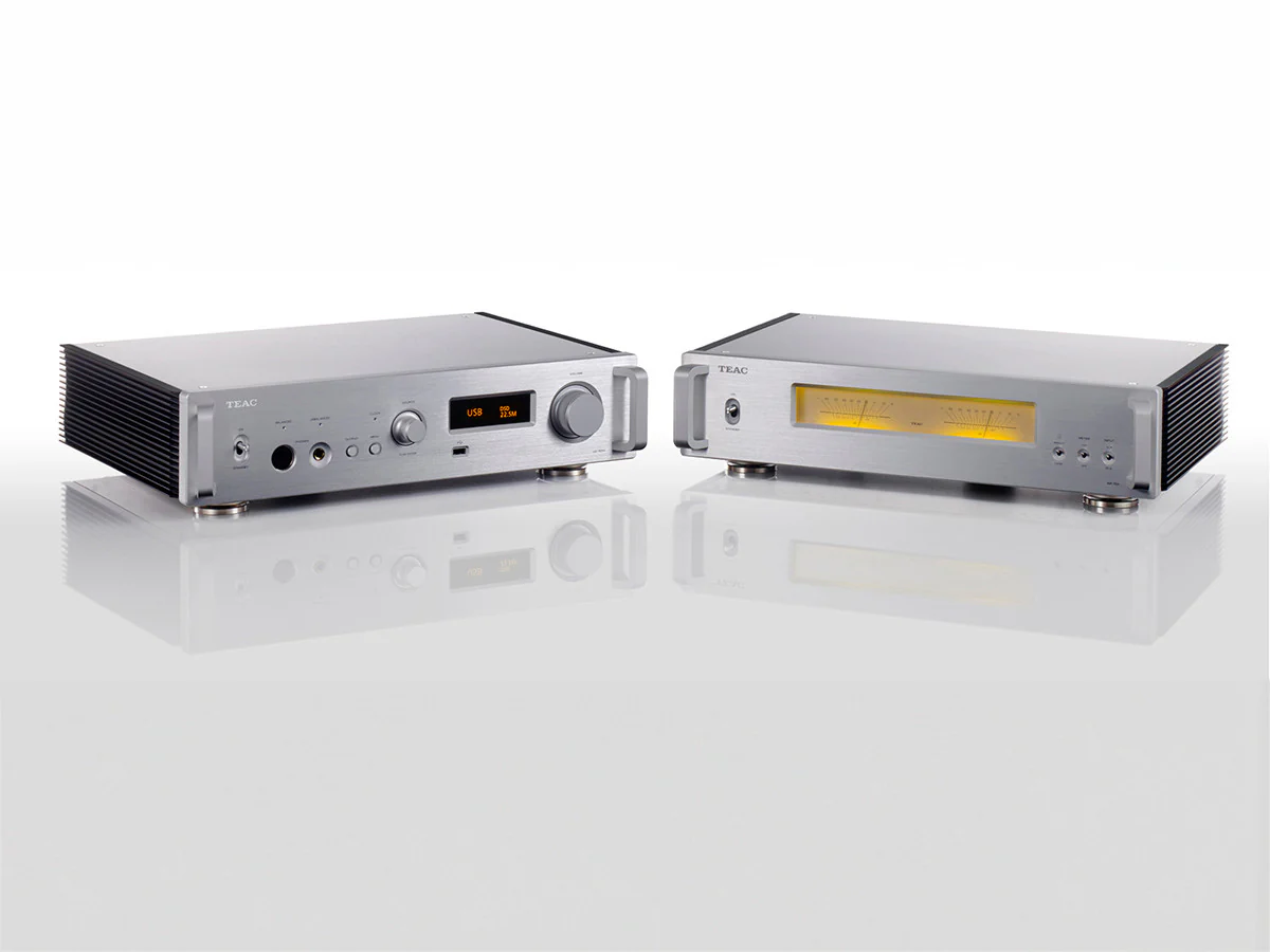 AP-701 Speaker Amplifier - Image 7